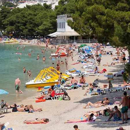 With A Parking Space - 6753 아파트