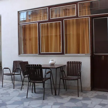 With A Parking Space - 6753 아파트